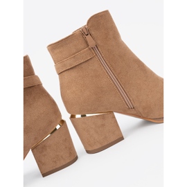 Shelvt Stilske čizme u svijetlosmeđoj nijansi sa zlatnim detaljima 1