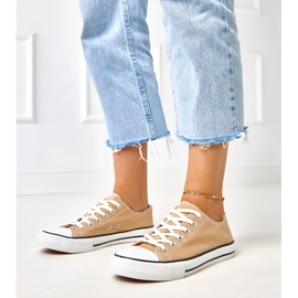 Smeđe klasične ženske tenisice Zurhat smeđa 1