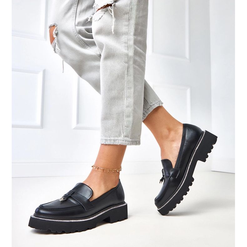 Crni loaferi s ukrasom i kubičnim cirkonijom crno 2