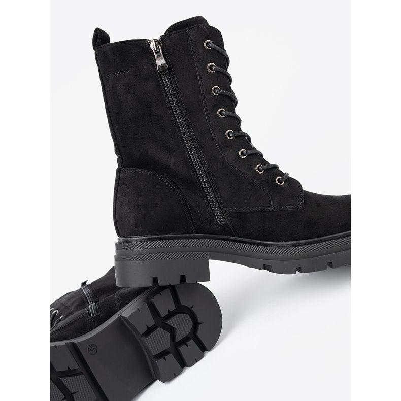 Shelvt Crni radnici na ogromnom potplatu crna 1