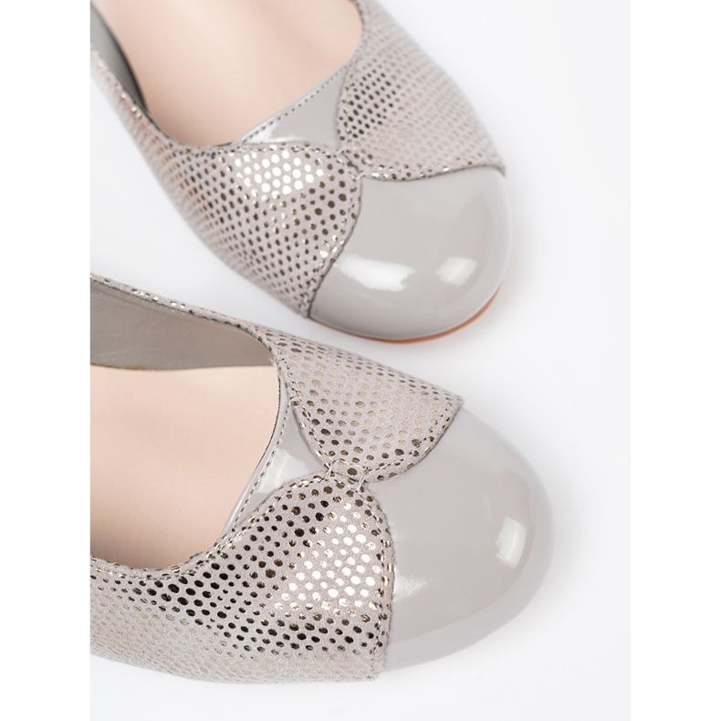 Shelvt Sive pumpe sa srebrnim ukrasom srebro 1