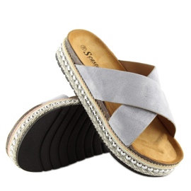 Siva Ženske sive papuče CK15P sive 1