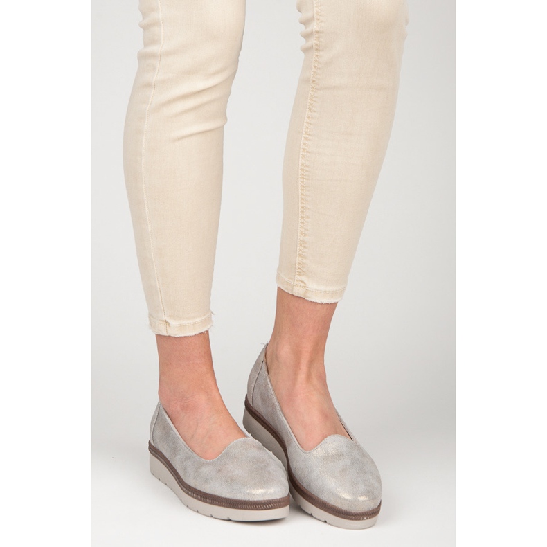 Vinceza Lordsy na platformi siva 2