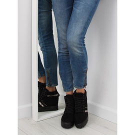 Crne ženske tenisice AT-0650-L Crna 1