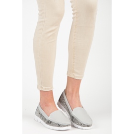 Vinceza Kožne mokasinke sa zmijskim uzorkom siva 1