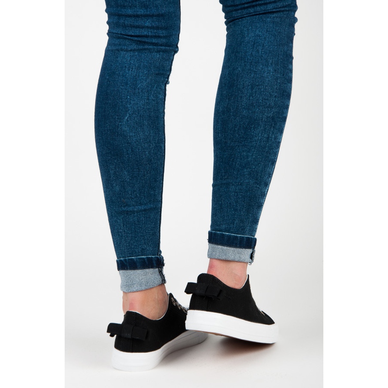 Crne tenisice s mašnom crna 2