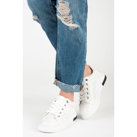 Bijele tenisice sa zvjezdicom bijela 1