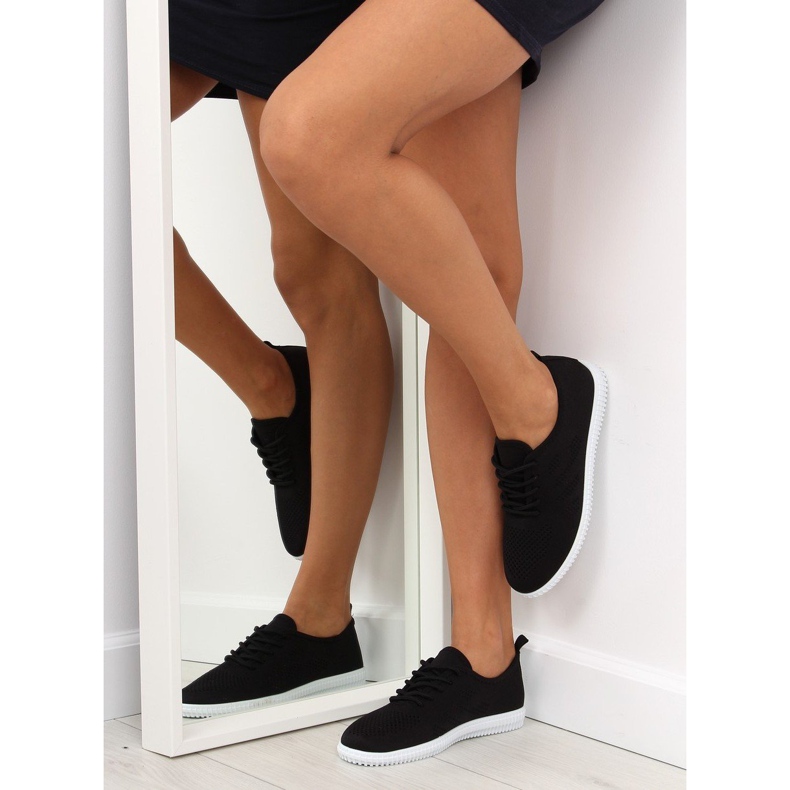 Crne ženske tenisice LA10P Black crno 1