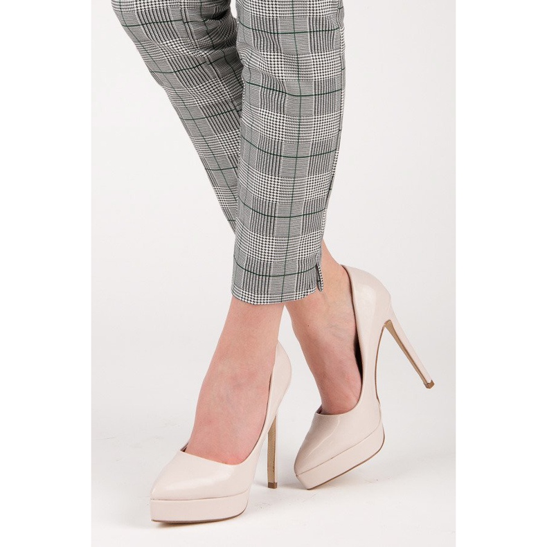 Small Swan Lakirane potpetice na platformi smeđa 2