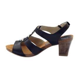 Ženske sandale s čičak Caprice crne crna 2