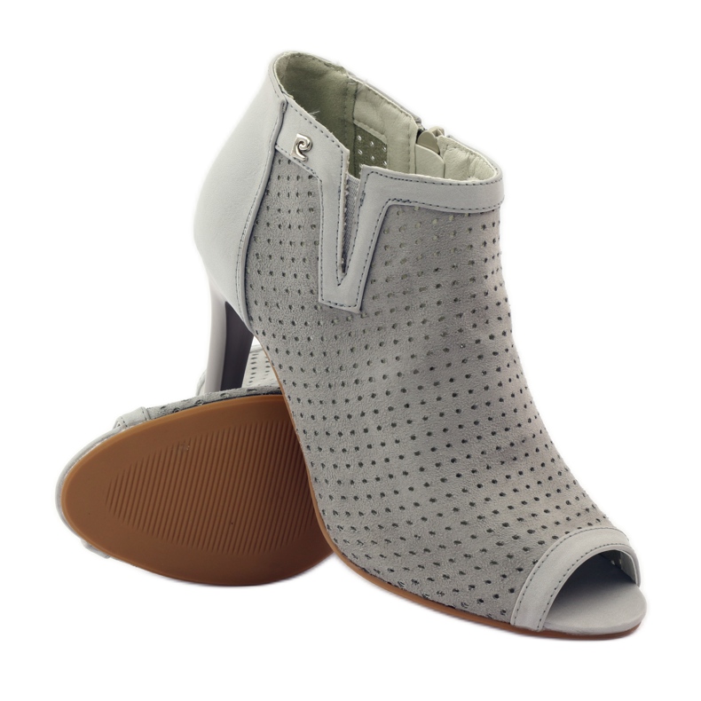 M.Daszyński Ažurne čizme s kožnim umetkom Daszyński siva 3