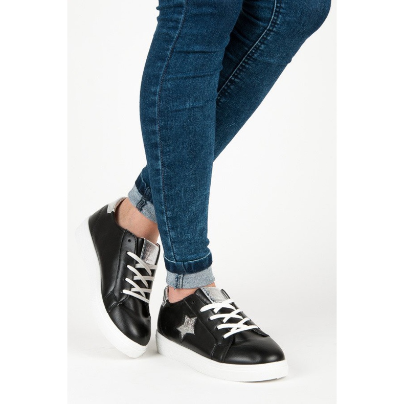 Vezane tenisice sa zvjezdicom crna 1