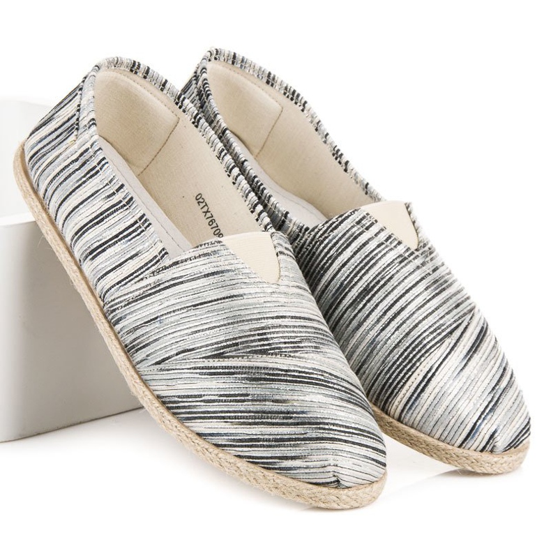Rebraste espadrile crno 2