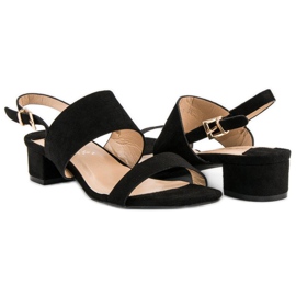 Fama Sandale s niskom potpeticom crno 1