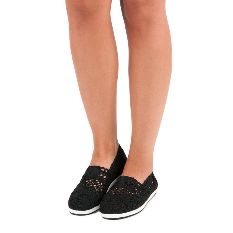 Balerinke od crne čipke crno 2