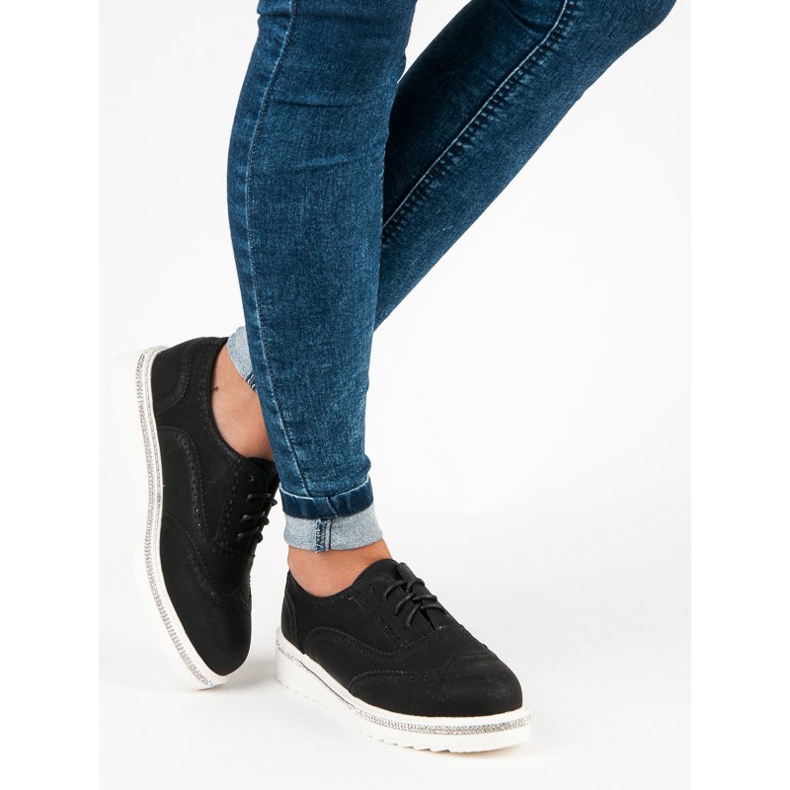 Ideal Shoes Crne cipele na vezanje crna 2