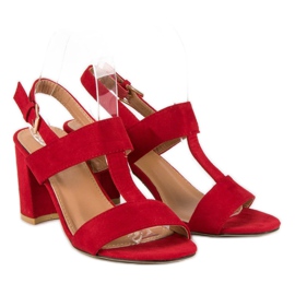 SDS Crvene sandale na stupu crvena 1