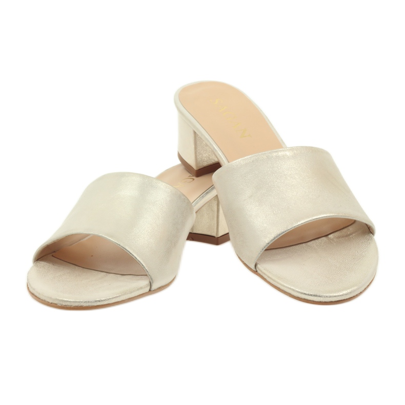 Sagan zlatne papuče 2554 zlatni 5