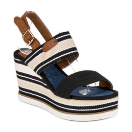 Rebraste sandale na klin crna 2