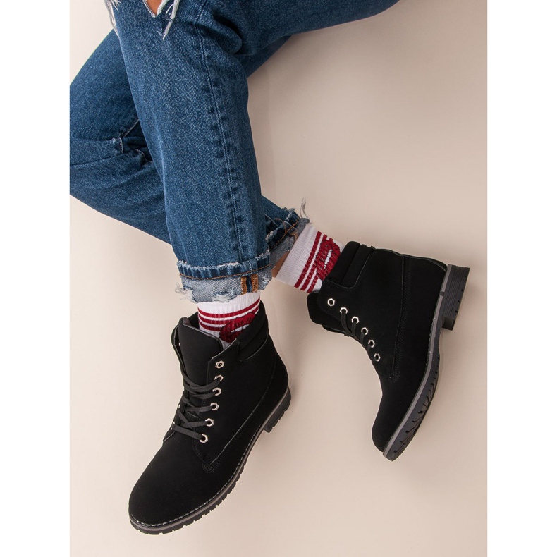 Klasične ženske traperice crna 1