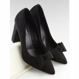 Pumpe na crnom stupu SY42 Black 1