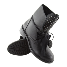 Radnici s baršunastom crnom mašnom crna 2