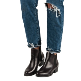 Corina Tamne bordo Chelsea čizme s visokim potpeticama crno crvena 2