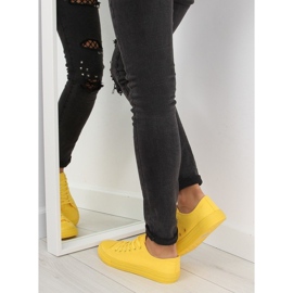 Žute jednobojne ženske tenisice NB176 žuta boja 2