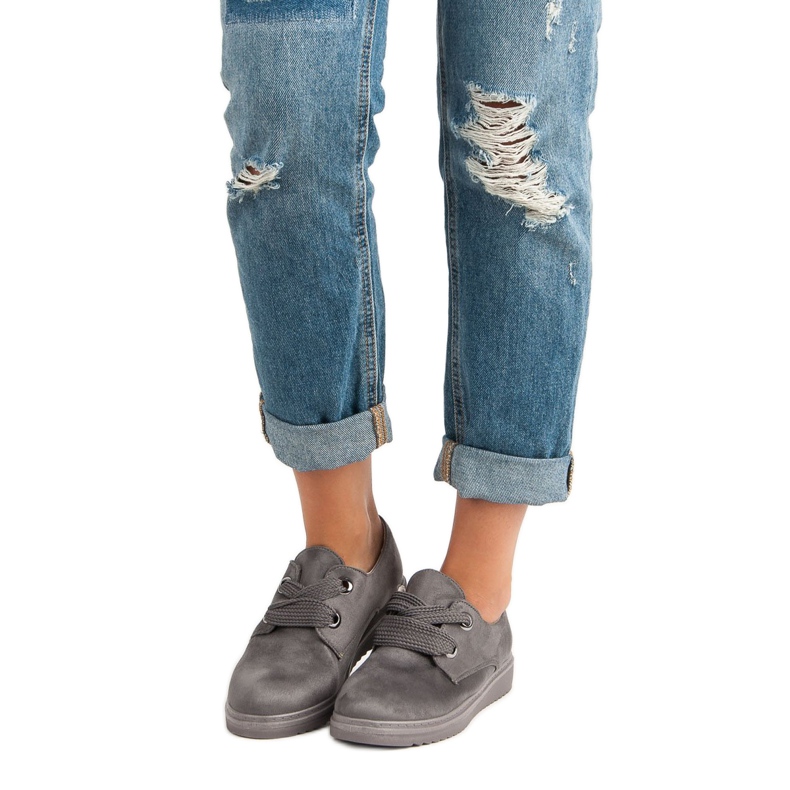 Tenisice na vezicu od antilopa siva 1