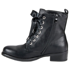 Vezani crni radnici crno 2