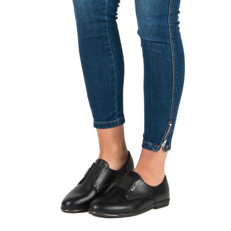 Miss Laura Crne cipele na klizanje crna 1