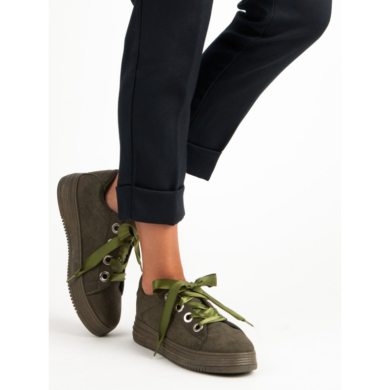 Tamnozelene tenisice od antilopa zelena 2