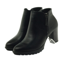 M.Daszyński Čizme na stupu crne 1708 crno 4