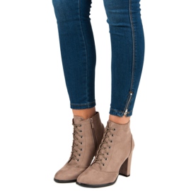 Juliet Vezane čizme na postu smeđa 1