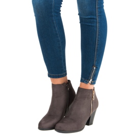 Groto Gogo Čizme od antilopa na šanku siva 1