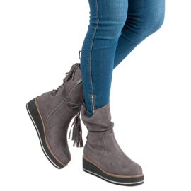 Forever Folie Čizme do gležnjača od antilopa na klin siva 1