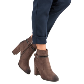 Vinceza Čizme na visoku petu od antilopa iz VINCEZE smeđa 1