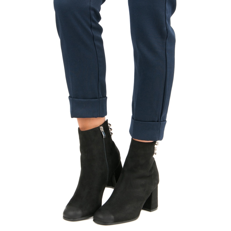 Elegantne čizme na VINCEZA postu crna 1