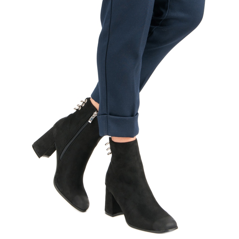 Elegantne čizme na VINCEZA postu crna 2