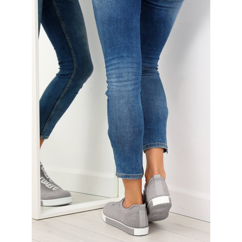 Siva Ženske sive tenisice X-9707 Siva 1