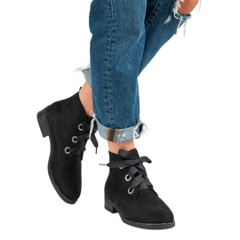 Seastar Vezane čizme od antilopa crna 2