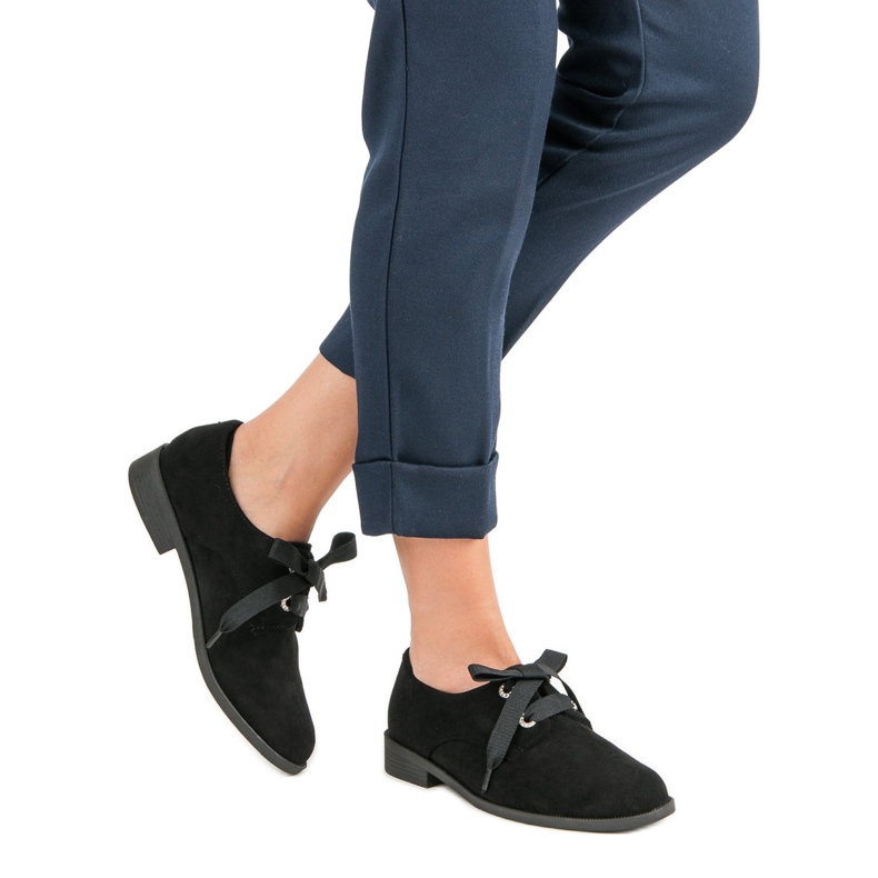 Crne zavezane cipele VICES crna 2