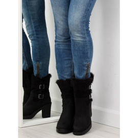 Crne polu čizme visoke pete T119 Crna 1