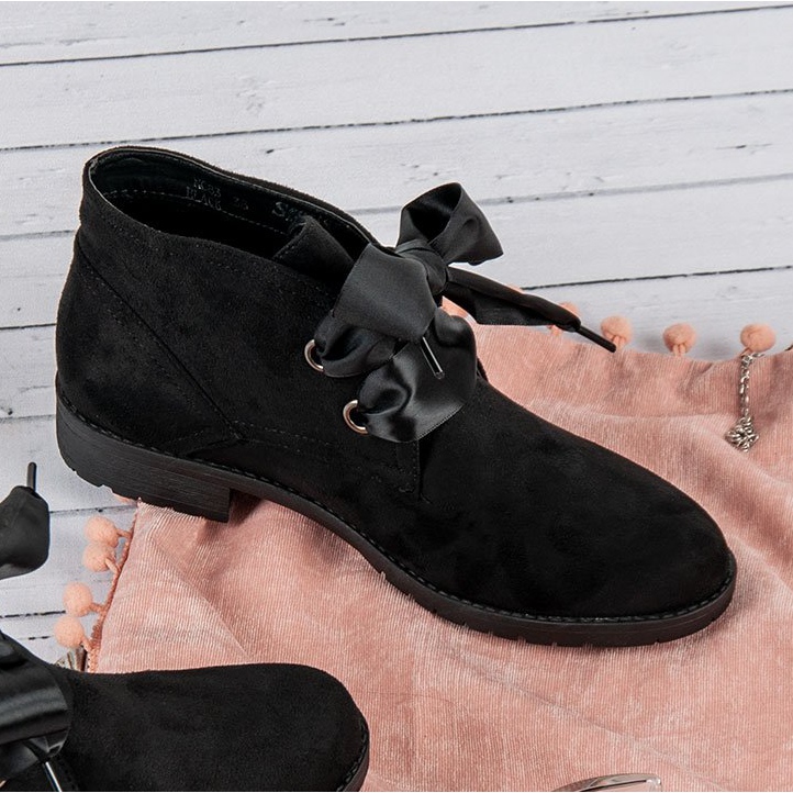 Seastar Čizme od vezice na vezicu crna 2