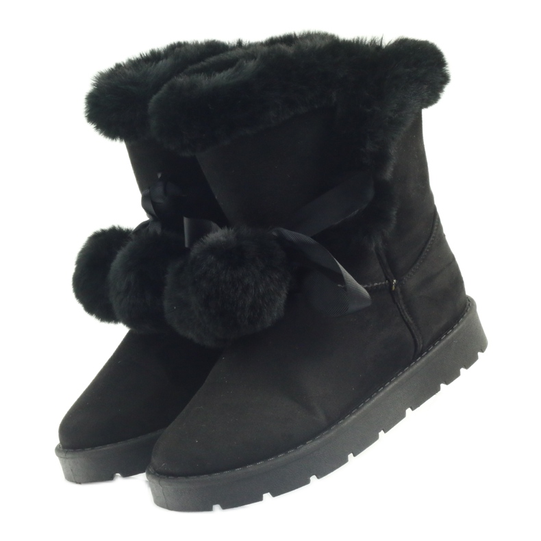 Crni Emusy Mukluki s pompom crna 3