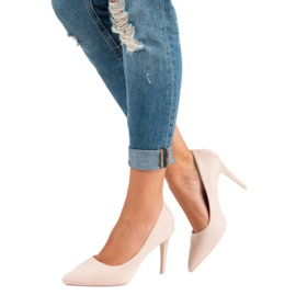 Bež štikle od antilopa 1