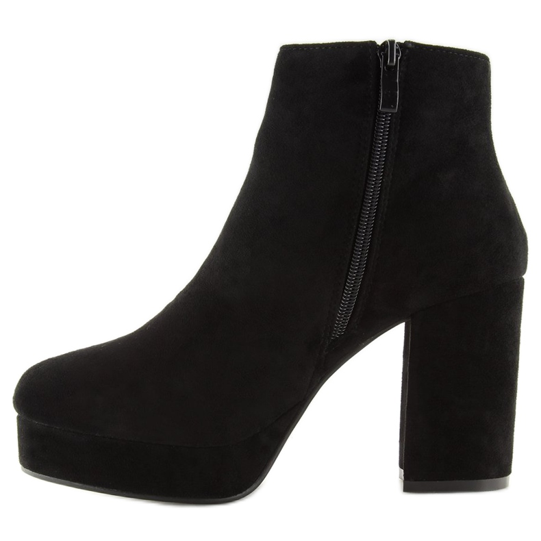 Crne čizme sa širokim potpeticama YQ207 Crna 1