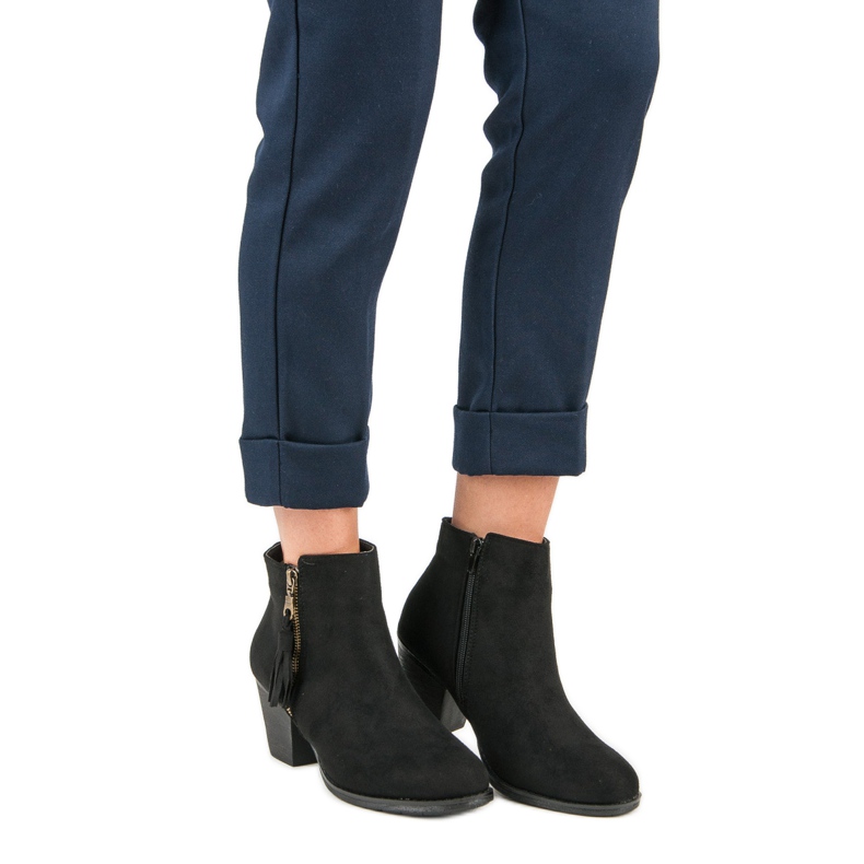 Crne čizme do gležnjača od antilopa crno 2