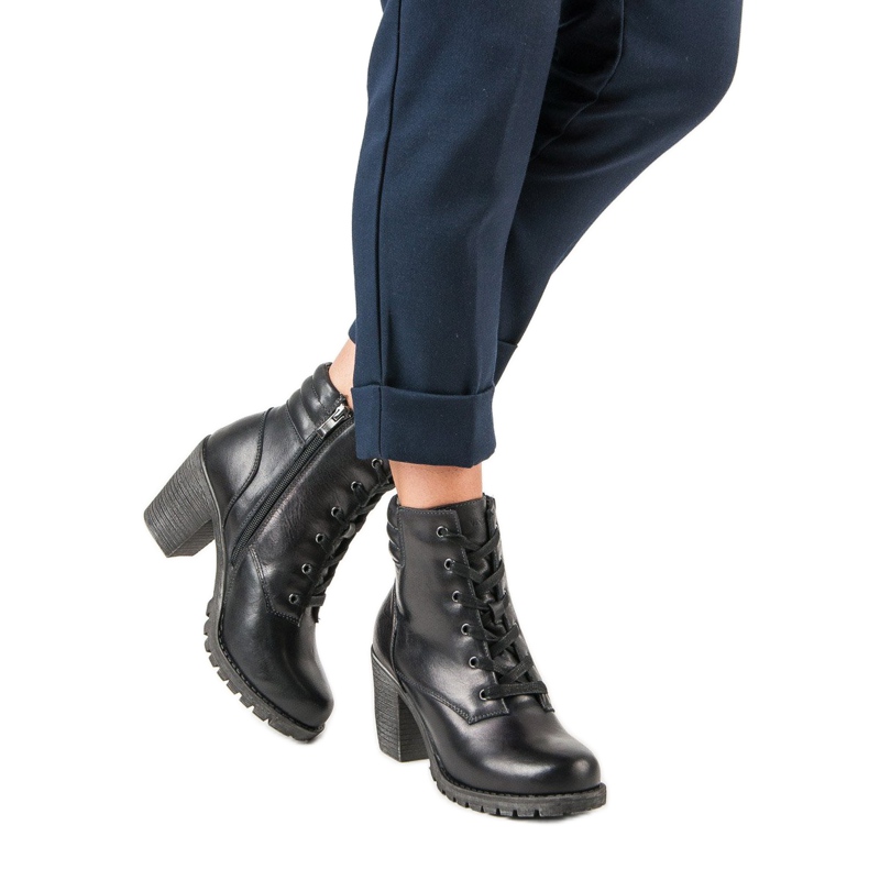 Crne kožne gležnjače na vinceza stupu crno 2