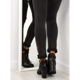 Crne čizme s visokim potpeticama 3439 Crne crno 1